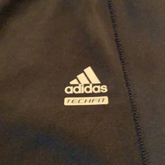 Women’s Adidas Techfit ClimaLite Workout Capri - Picture 4 of 7